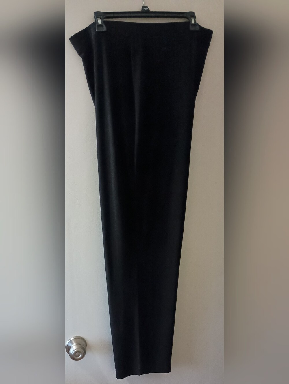 NWOT Susan Graver Black Liquid Knit Pants